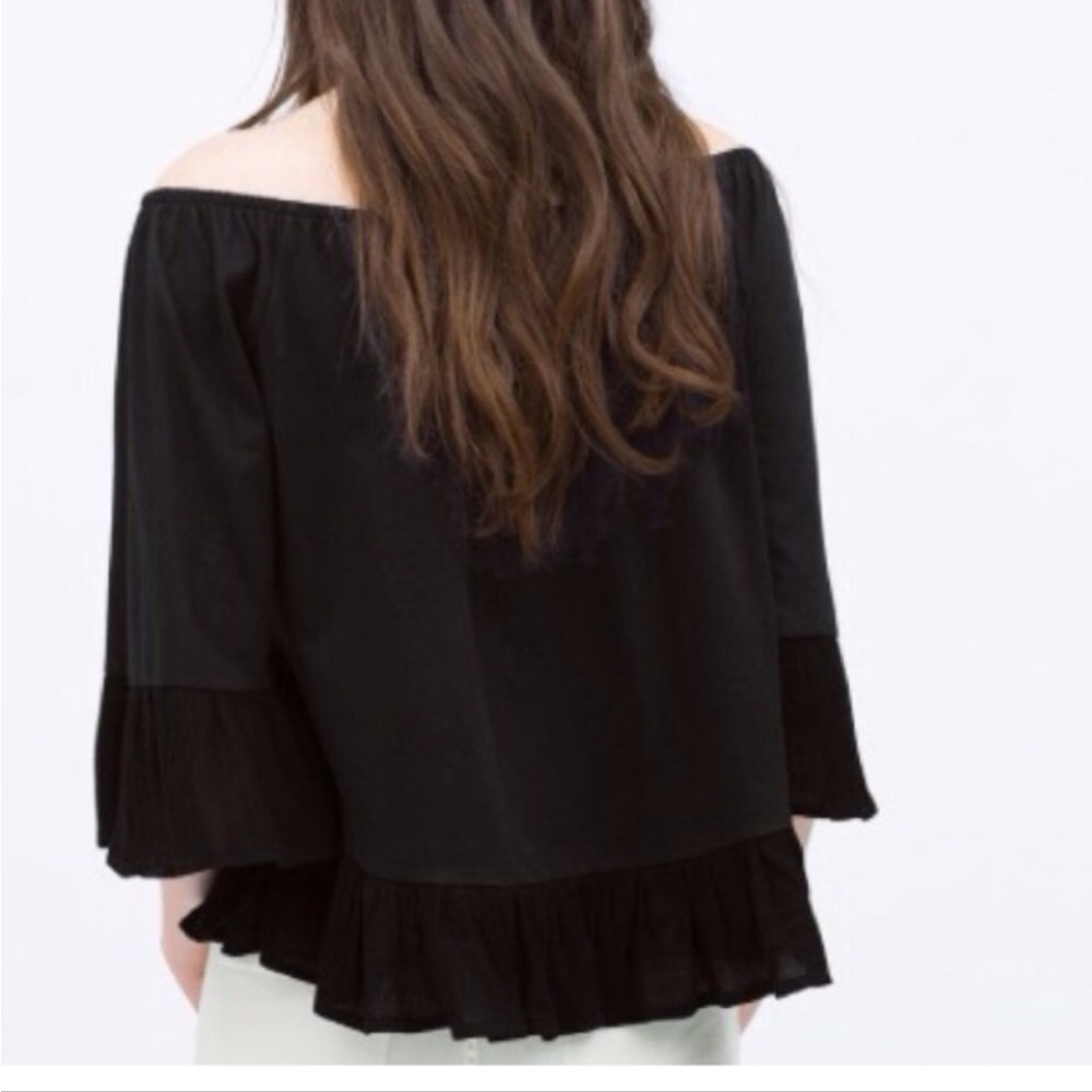 Zara Off Shoulder Ruffle Crop Blouse - Picture 3 of 6